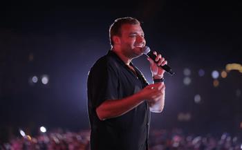 حفل رامي صبري في الساحل الشمالي يرفع شعار «كامل العدد» 