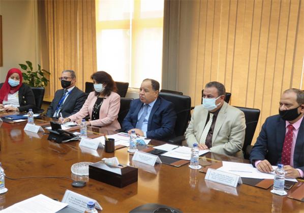 معيط: طرح أسهم عدد من الشركات الحكومية في البورصة خلال المرحلة المقبلة