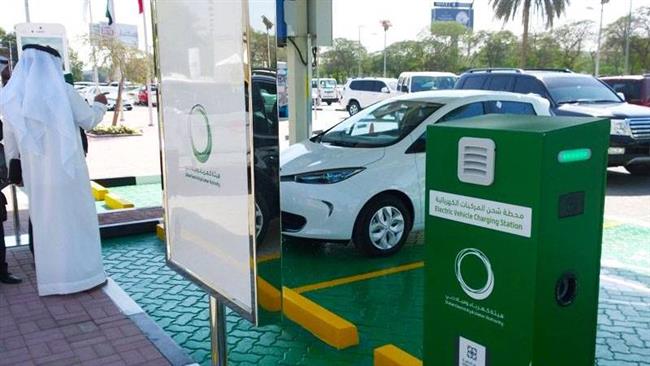 الإمارات تنتهي من تركيب 15 محطة من محطات "الشاحن الأخضر" 