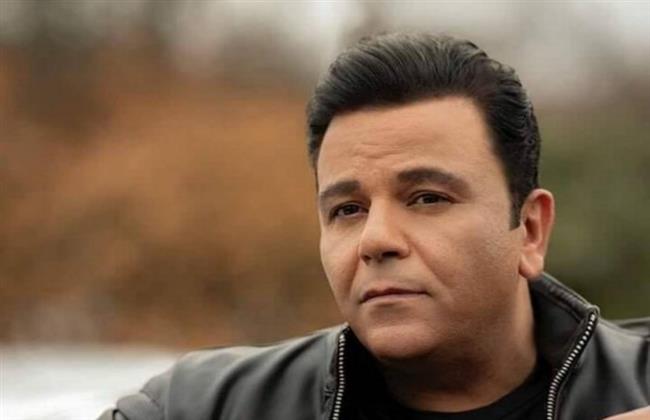 عبدالباسط حمودة أم شعبان عبدالرحيم.. صورة لـ محمد فؤاد تثير الجدل