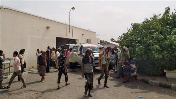مقتل وإصابة العشرات جراء الهجوم الحوثي على قاعدة العند العسكرية