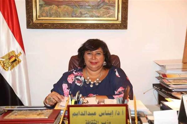 وزيرة الثقافة تتابع التجهيزات النهائية لمسرح المنيا