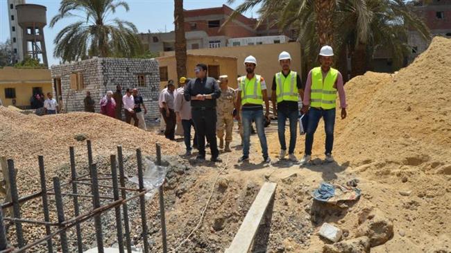 نائب محافظ بنى سويف يتفقد مشروعات «حياة كريمة» بقرى مركز ببا