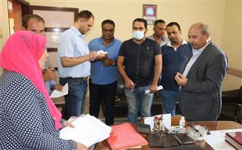 «السكرتير العام» يتابع ملفات التصالح فى مخالفات البناء بمركز منوف