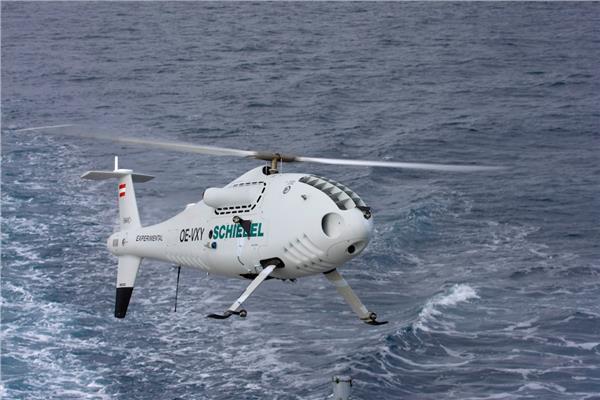 شاهد| البحرية اليونانية تنهي اختبارات «CAMCOPTER S-100» 