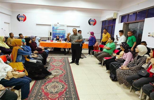 «مهارات الاتصال وفن الحوار».. ورشة تدريبية بـ«النيل للإعلام» في الوادى الجديد