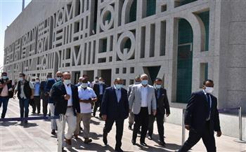 وزير التنمية المحلية يصل الأقصر لمتابعة «إحياء طريق الكباش»