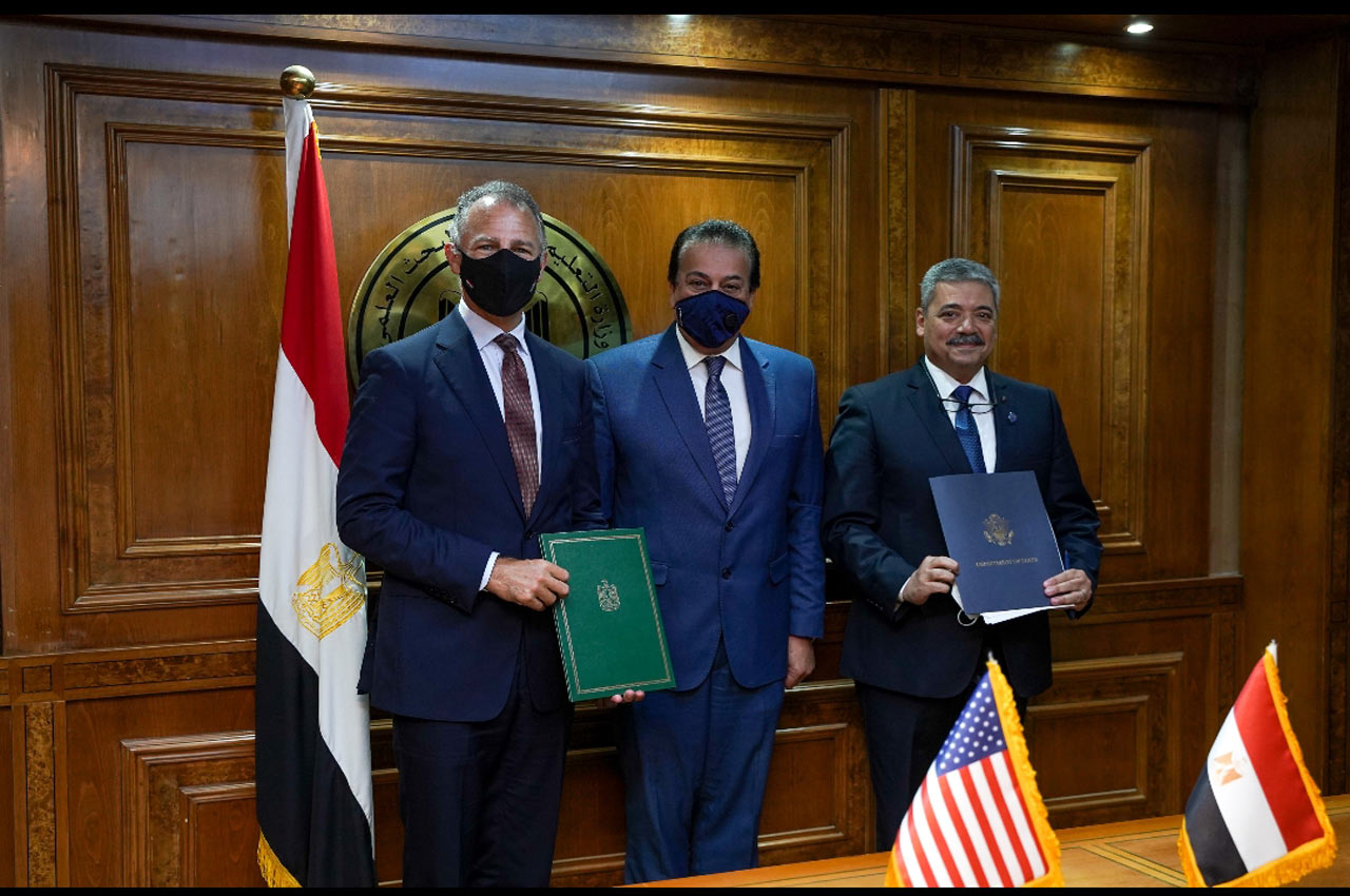 مصر والولايات المتحدة تمددان اتفاقية التعاون العلمي والتكنولوجي
