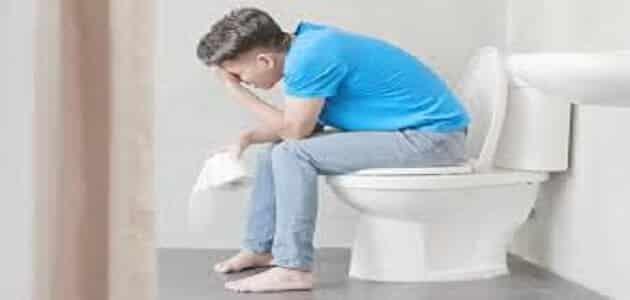 5 ألوان للبراز.. تدل على حالتك الصحية  
