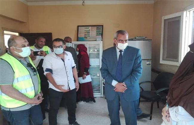 الكشف الطبى على 400 مواطن بقافلة طبية في قنا