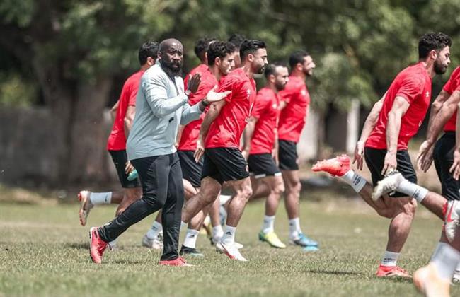 مران الأهلي.. تدريبات استشفائية وتقسيمة قوية استعدادًا لمباراة سيراميكا