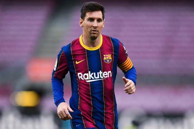 ميسى خارج أسوار برشلونة الإسبانى