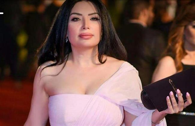 صور|| عبير صبري في جلسة تصوير "فاتنة"