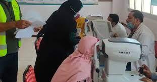 حياة كريمة.. توقيع الكشف علي ٧٨٤ مواطنًا من مرضى العيون بالبحيرة