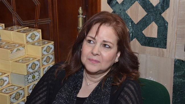 نجل مبارك ينعى الراحلة دلال عبد العزيز: «ربنا يرحمها ويغفر لها»
