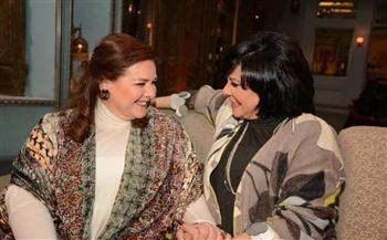 بكلمات مؤثرة تنعي اسعاد يونس الفنانة الراحلة دلال عبد العزيز