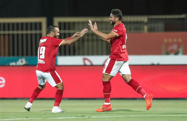الأهلي يتقدم على سيراميكا بهدف نظيف في الشوط الأول