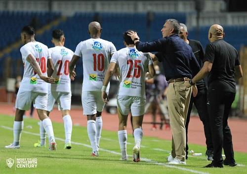 "كارتيرون" يعلن تشكيل الزمالك أمام المجد
