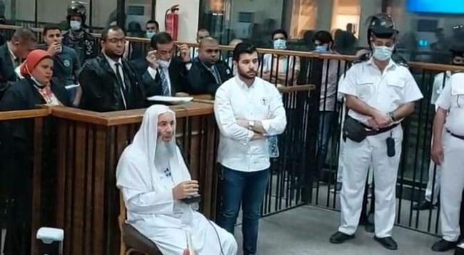 محمد حسان: الإخوان رفعوا شعار الشرعية أو الدماء