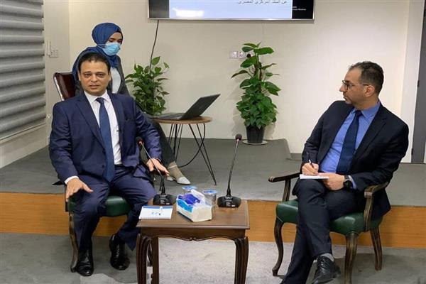 سفير مصر في بغداد يترأس ندوة نقاشية حول آلية التعاون الثلاثى