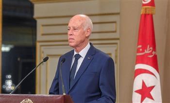 قيس سعيد لـ القوات المسلحة: «تصنعون تاريخا جديدا لتونس»