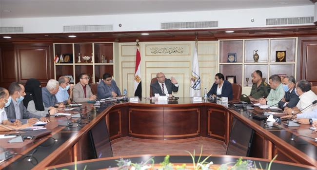محافظ بني سويف يتابع الموقف التنفيذي لمبادرة «حياة كريمة»