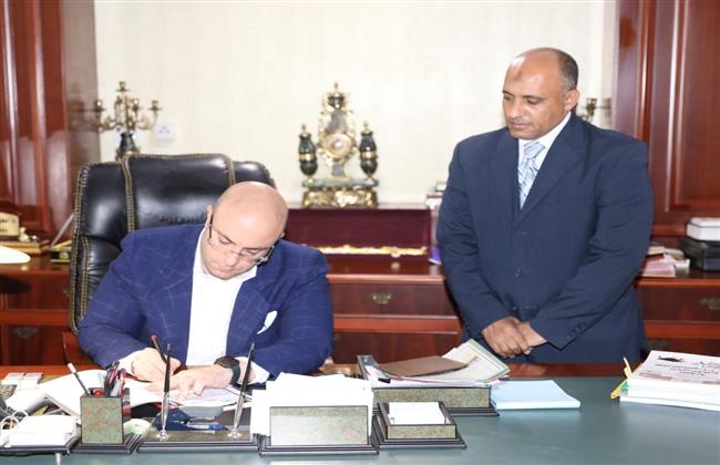 محافظ بني سويف يخفض درجات القبول بالثانوية العامة