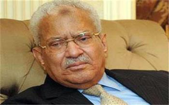 وزير القوى العاملة ناعيًا محمود العربى.. فقدنا أحد رموز الصناعة والتجارة الوطنية