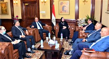   مصر والعراق يبحثان تعزيز الشراكة الصناعية بين البلدين