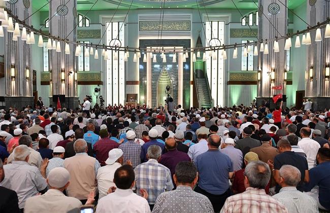 «القافلة الدعوية»: التمسك بالقيم والأخلاق من أهم ركائز قيام الدول
