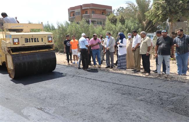 محافظ المنوفية يتابع أعمال الرصف والتطوير بطريق شبين الكوم