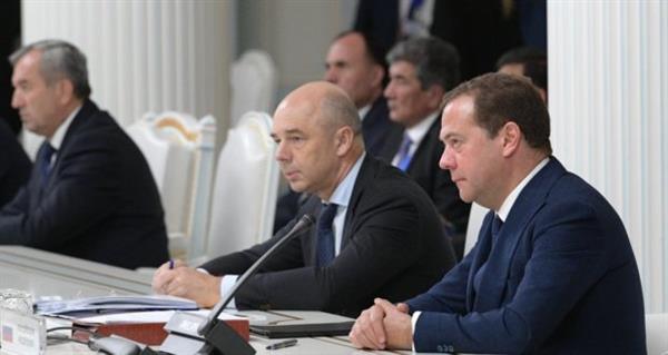 ميدفيديف: التعاون بين واشنطن وموسكو في الحرب ضد الإرهاب أصبح هاما لدرجة كبيرة