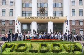 برلمان مولدوفا يقر مشروع قانون ينظم عمل الهيئات الرئيسية