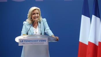   زعيمة اليمين الفرنسي المتطرف تطلق حملتها الانتخابية