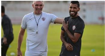 مران الزمالك.. كارتيرون يعقد جلسة مع اللاعبين قبل التدريبات
