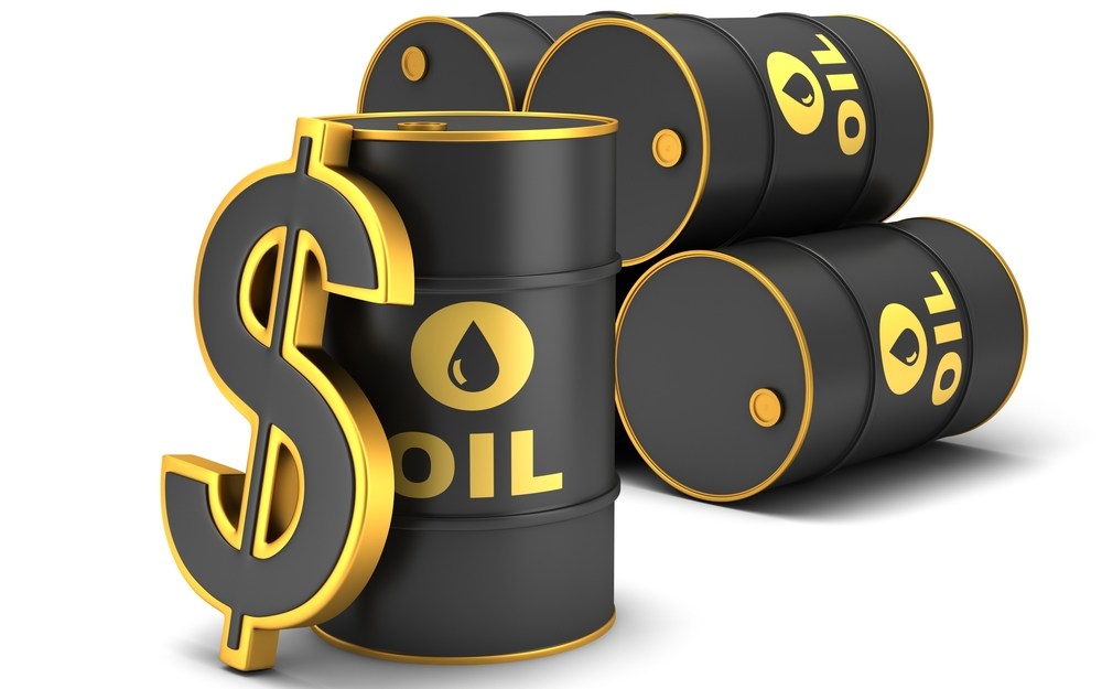 عاصفة أمريكية جديدة تقفز بأسعار النفط إلي 74 دولارًا
