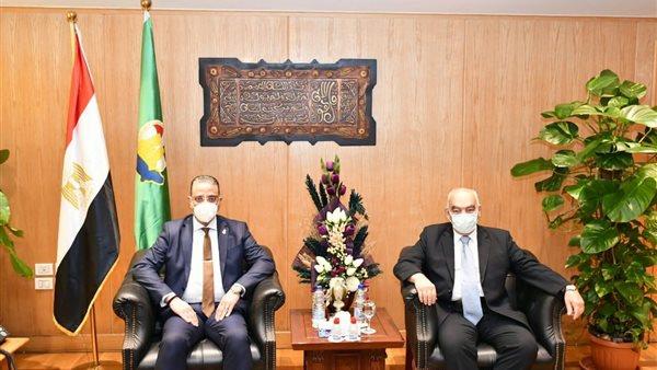 محافظ الفيوم يستقبل رئيس هيئة قضايا الدولة