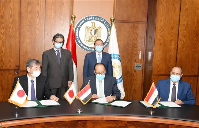 إنتاج الأمونيا الزرقاء فى مصر بالتعاون مع تويوتا اليابانية