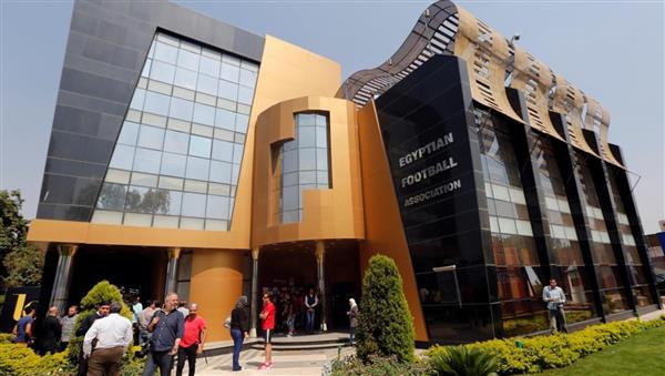 باستثناء 2 من السابقين.. اتحاد كرة جديد في أكتوبر