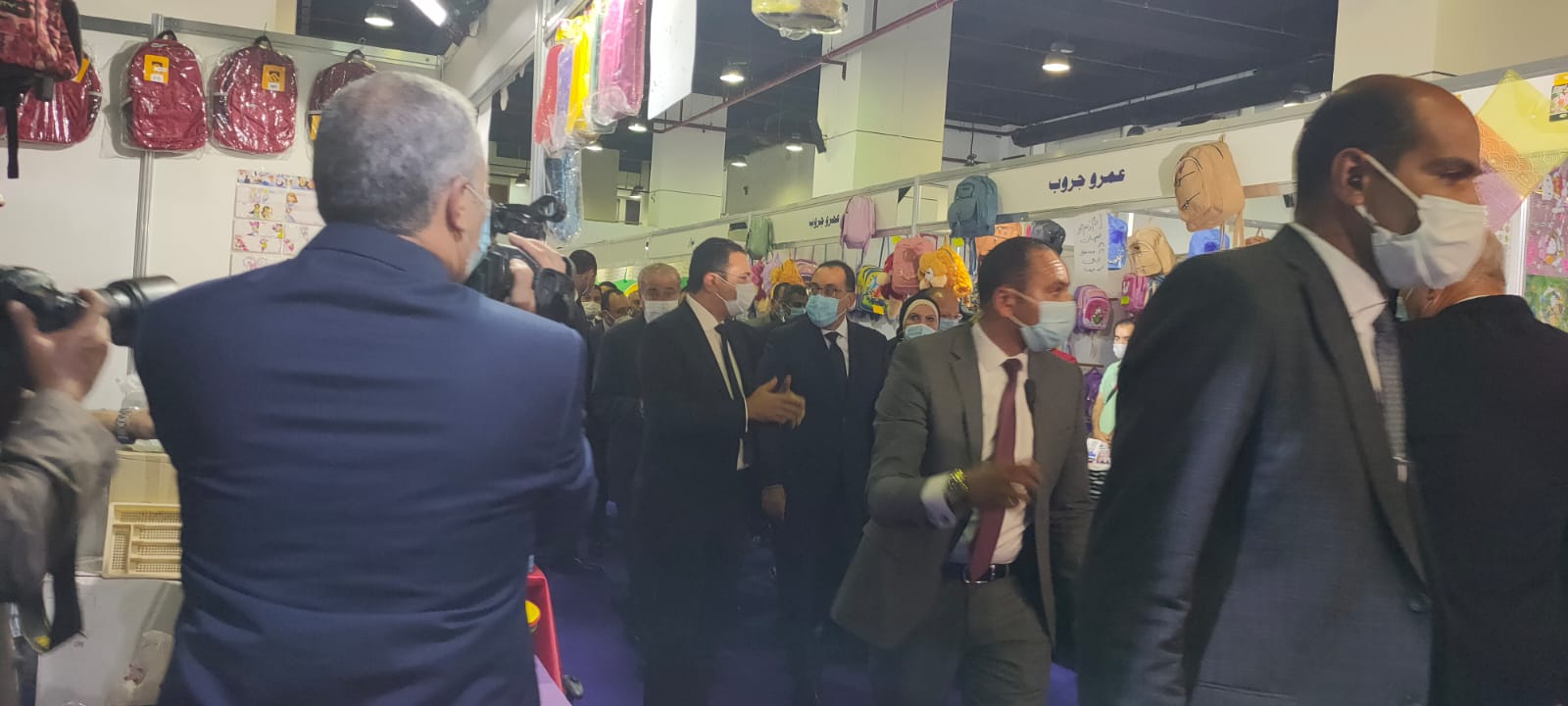 رئيس الوزراء: العام الدراسى الجديد سيكون منتظما واللقاحات درع الأمان والوقاية