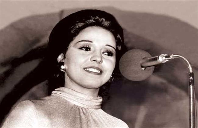 صور| رسالة عفاف راضي لجمهور الإسكندرية في ثاني ليالي الموسيقى العربية
