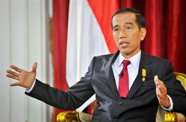 الحكم على رئيس إندونيسيا بتهمة إهمال التلوث