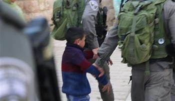   الاحتلال يعتقل طفلا من بيت أمر شمال الخليل بفلسطين