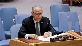   مبعوث حكومة أفغانستان المعزولة للأمم المتحدة يطلب البقاء في منصبه 