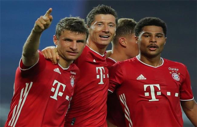 ليفاندوفسكى يقود هجوم بايرن ميونخ أمام بوخوم 
