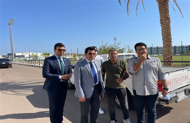 وزير الرياضة يقوم بجولة تفقدية لاعمال تطوير المدينة الشبابية بشرم الشيخ