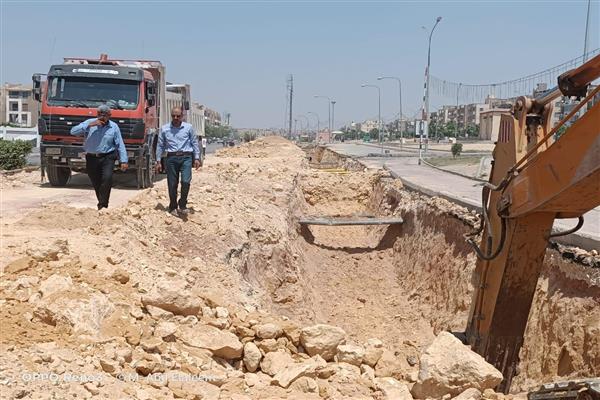 رفع كفاءة منظومة الصرف الصحى بمدينة العبور
