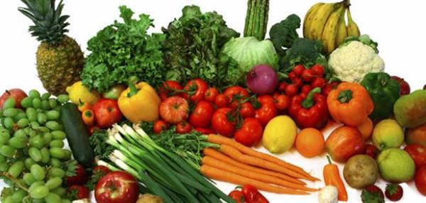 نقيب الفلاحين: استقرار أسعار معظم الخضروات والفاكهة