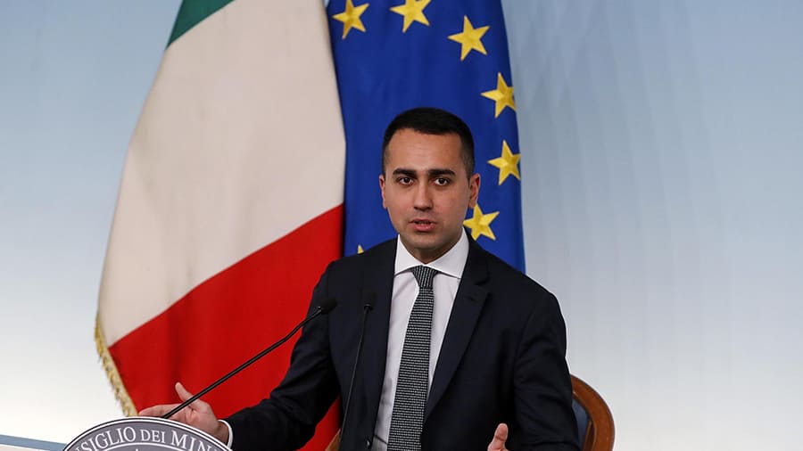 إيطاليا تبحث مع الناتو تعزيز التعاون والتطورات في أفغانستان