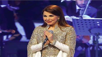 شاهد لحظة سقوط وإغماء ماجدة الرومي